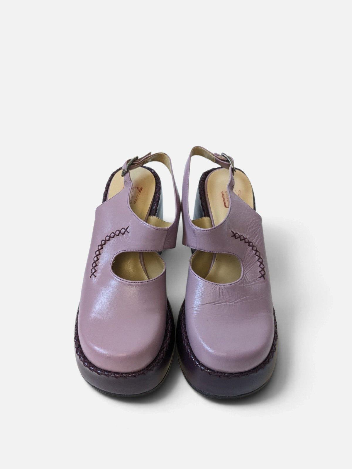 Lilac leather platform mary janes with purple contrast (90s)