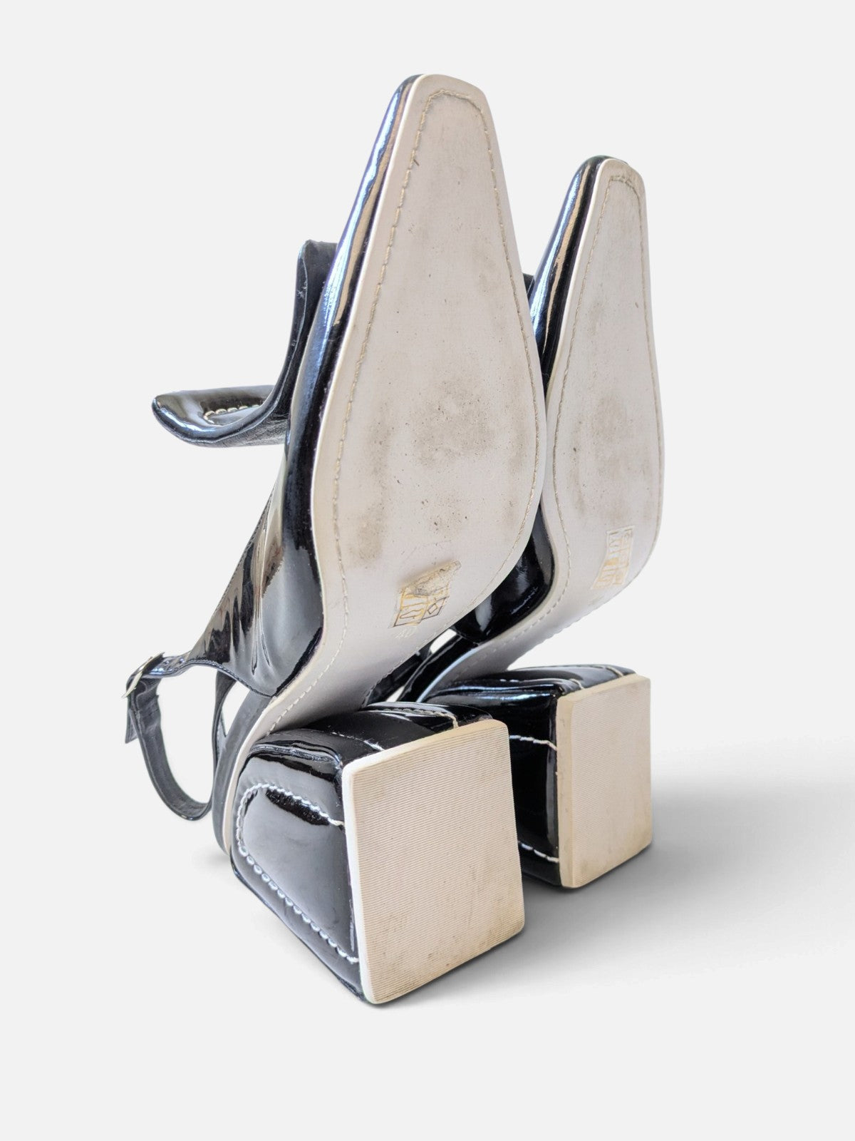 Jeffrey Campbell sculptural patent leather heels (2000s)