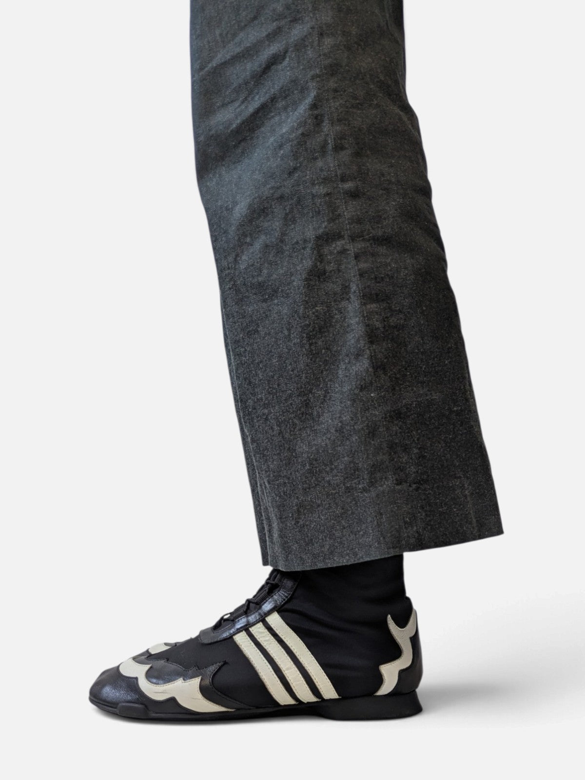 High-top boxing-style sneaker boots (2000s)